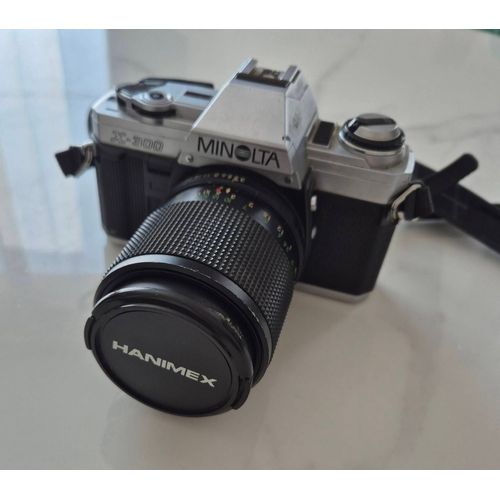Appareil photo reflex argentique minolta x300 et objectif hanimex