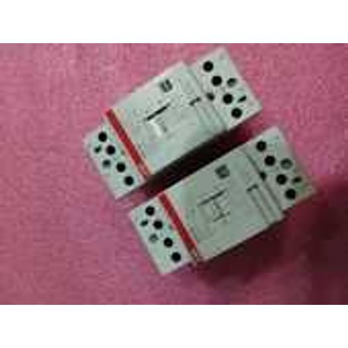 Contacteur ABB REFERENCE EN 24-30 tripolaire