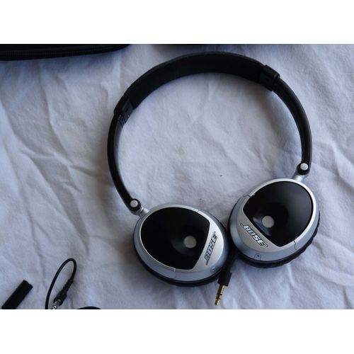 Bose On-Ear Headphones (Old Version)