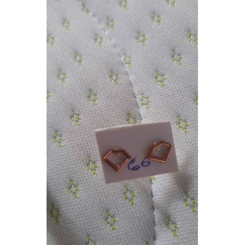 Paire De Boucles D'oreille Couleur Or