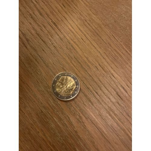 Vend Une Pièce De Monnaie