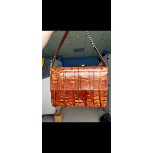 LUXE - Sac vintage J. Sanchis Canet Valencia en cuir véritable