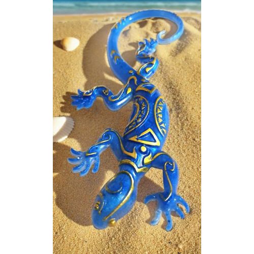 Salamandre bleu roi et motif en relief doré, entièrement réalisée en résine époxy 100% fait main
