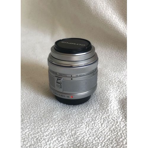 Olympus M.Zuiko ED 14-42mm f/3.5-5.6 II R