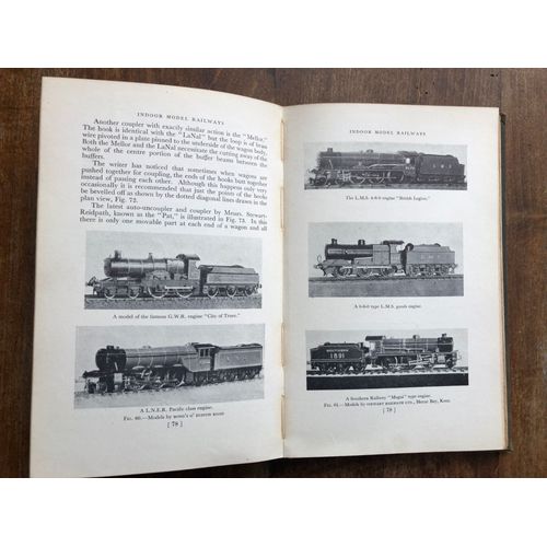 Indoor Model Railways H0 & 00 Gauges - E.W. Twining - Londres 1937 Anglais