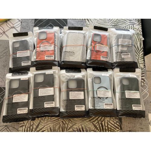 Lot 46 Coques Iphone 13 Et 14 