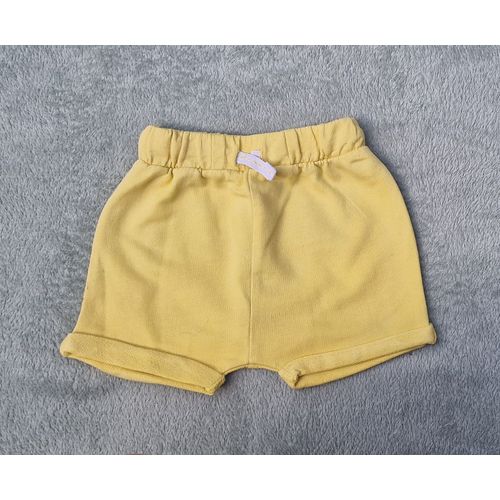 Short Jaune Kiabi 6 Mois, Très Bon État