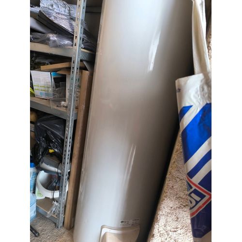 Chauffe-eau électrique Thermor Blinde