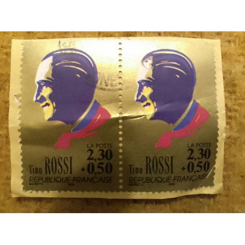 Lot De 2 Timbres Oblitérés République Française 2,30 Tino Rossi Coloré.