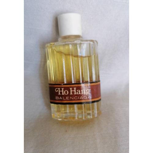 Miniature De Parfum Ho Hang.