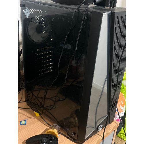Pc Gamer AMD Ryzen 3 - Ram 16 Go - DD 1 To