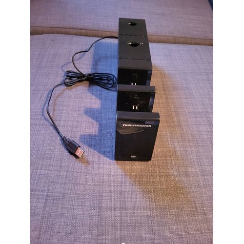 Chargeur Manette Wii Thrustmaster