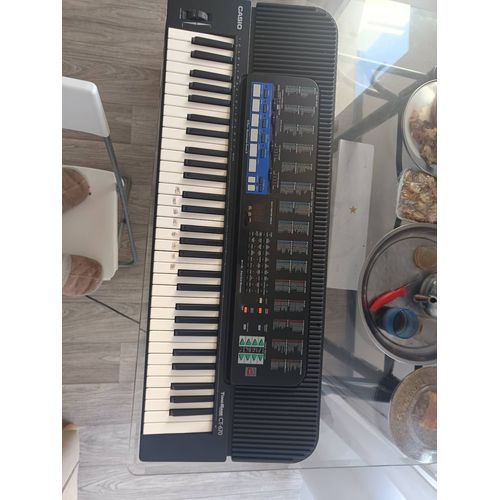 Synthétiseur Tone Bank Key Board Casio