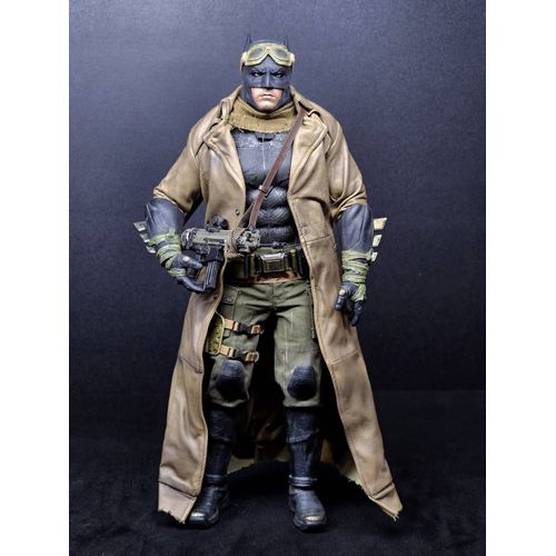 Figurine Knightmare Batman