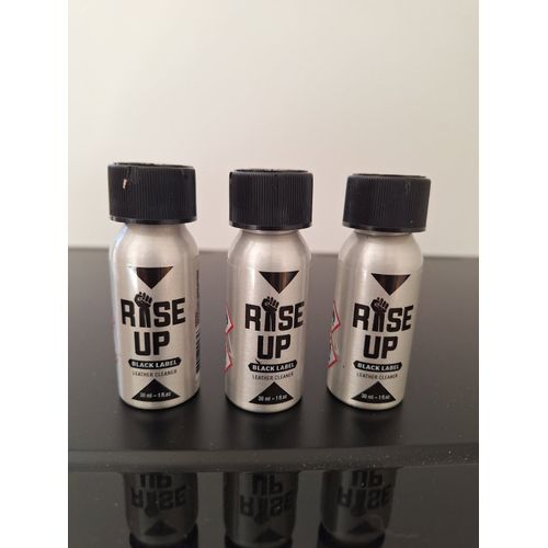 Poppers Rise Up ( Iron Fist ) Black Label 30 Ml !!! Lot De 3 Flacons