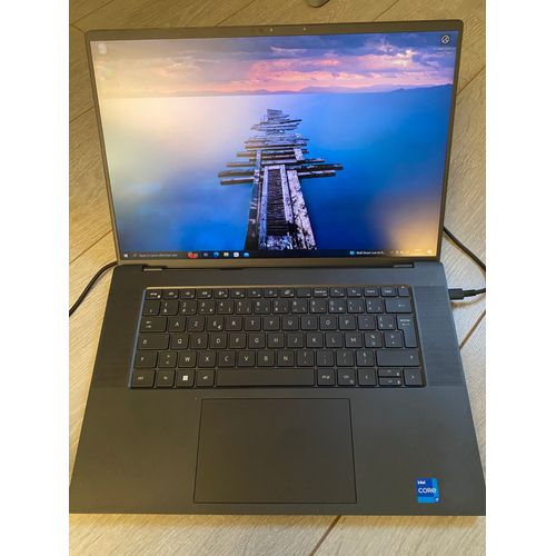 Dell Précision 5680 - 16" Intel Core i7 13800H - 2.5 Ghz - Ram 32 Go - SSD 500 Go