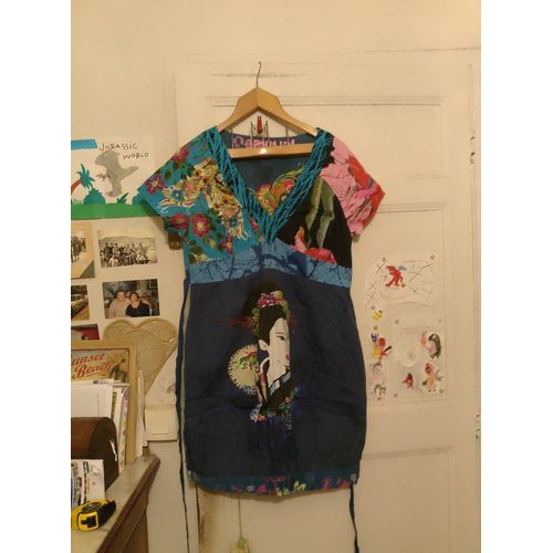 Robe Boule Colorée 42 Xl Desigual.