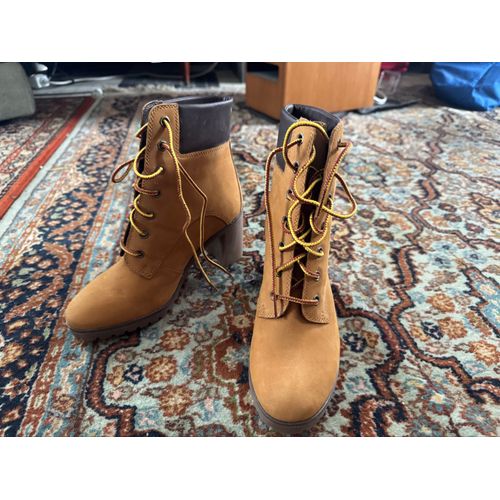 Très Belles Bottines Timberland Non Portée Cadeau Pas À Ma Taille Taille 37