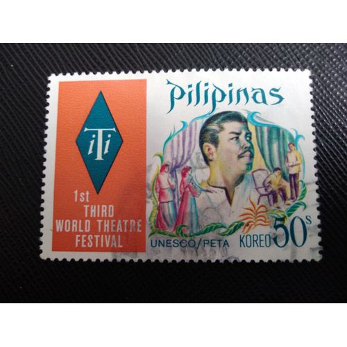 Timbre Philipines Y T 923 Scène De Théâtre Et Badge Iti 1973 (200509 )