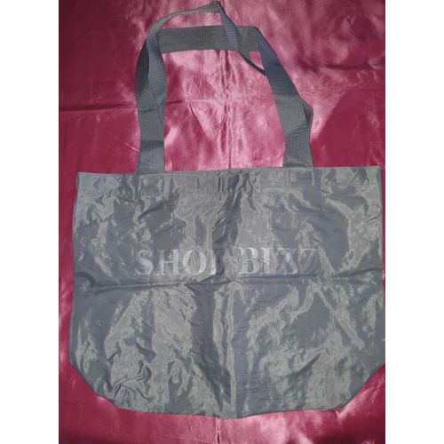Sac fourre-tout gris argenté