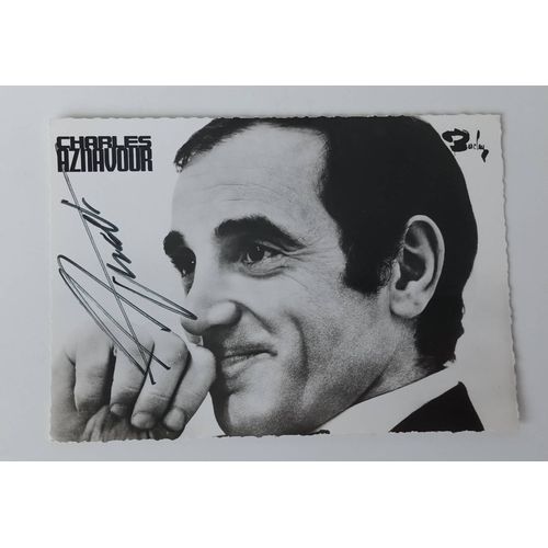 Carte Postale Dédicacée Charles Aznavour Années 60 Barclay
