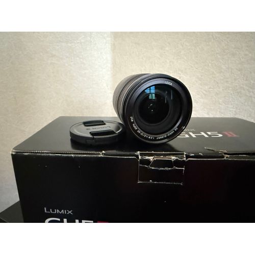 Panasonic Lumix GH5 Il 20.3 mpix + Objectif Vario 12-60mm f/2.8-4.0