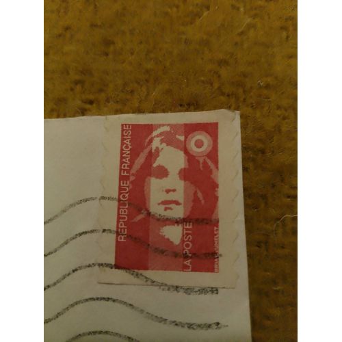 Timbre Oblitéré République Française Marianne Rouge.