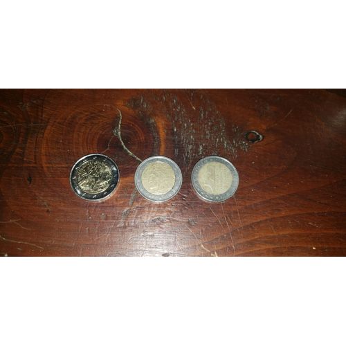 Lot De 3 Pièces De 2 Euros Rares À Collectionner.