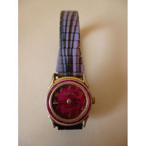 Ancienne Petite Montre Femme Mécanique Dorée La Perle Bracelet Extensible