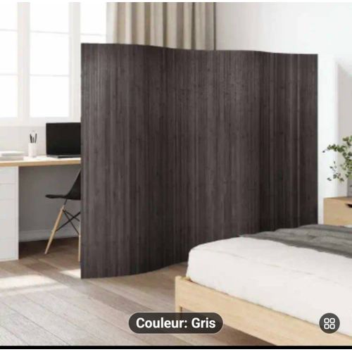 Mur de séparation en bambou
