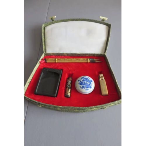 Ancien Coffret De Calligraphie Chinoise