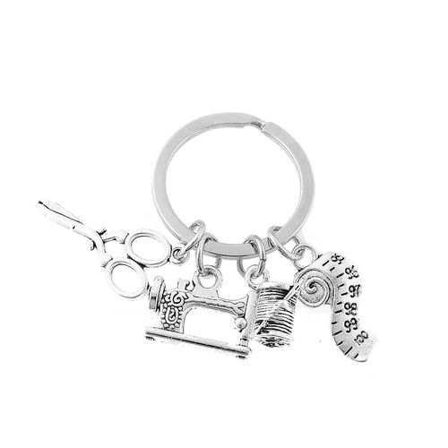Porte-Clés Couturière Accessoires De Couture Vêtement Ciseau Bobine Aiguille À Fil Machine Mètre Ruban Argenté