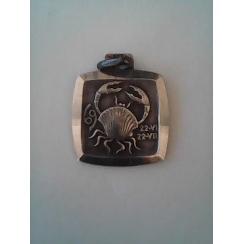 Pendentif Signe Du Cancer En Argent