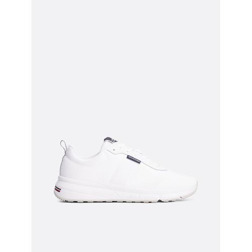 Baskets De Running Tissées Et Crantées Lightweight Modern Knit Runner/white