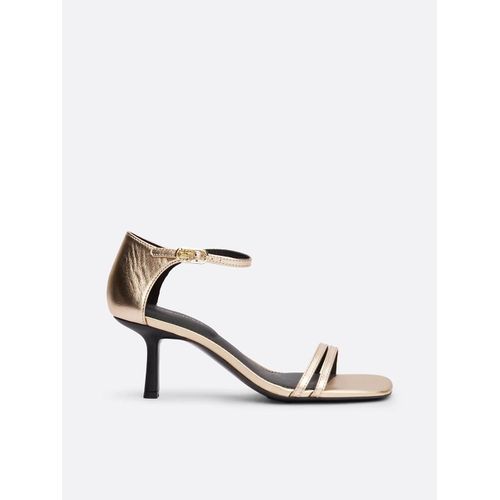 Chaussures Métallisées En Cuir Petit Talon Kitten Heel Sandal Metallic/gold