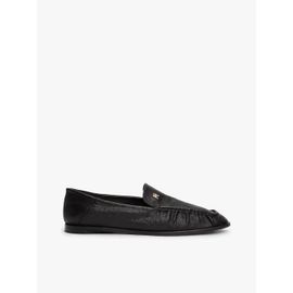 Mocassins En Cuir Plaque Monogramme Th Soft Leather Squared Toe Loafer/black