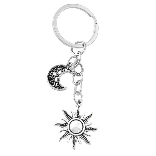 Porte-Clés Soleil Lune Et Une Étoile Argenté
