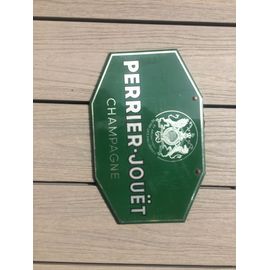 Publicité Pour Champagne Perrier-Jouët