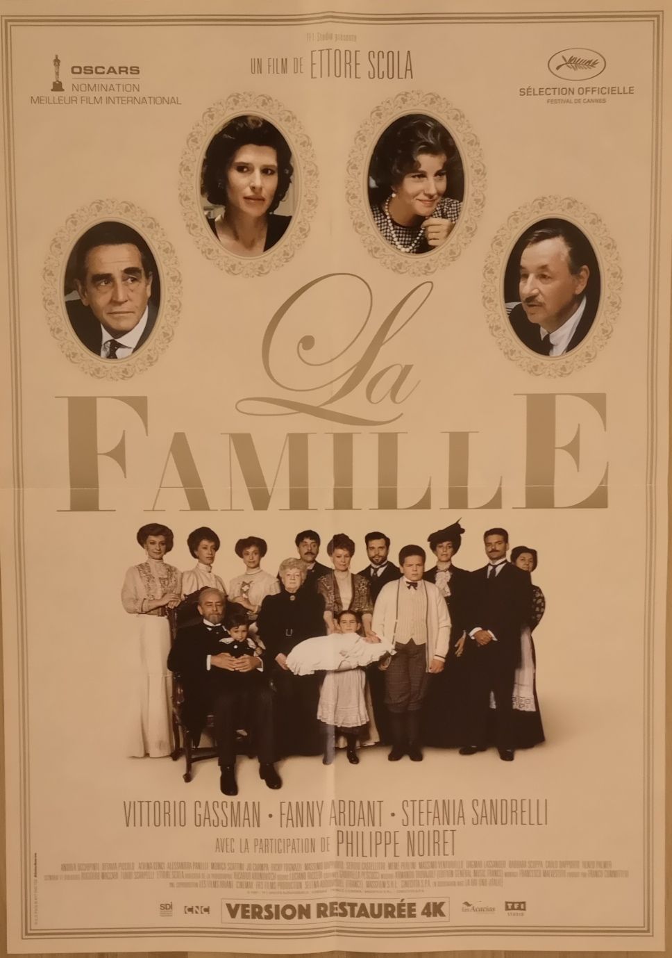 Affiche De Cinéma Pliée " La Famille " Format 40x60cm - Film De Ettore Scola, Avec Vittorio Gaddman, Fanny Ardant, Stefania Sandrelli, - 1987