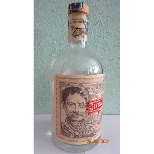 Bouteille Vide De Rhum