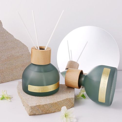 Huile essentielle d'aromathérapie sans feu créative, ornement d'aromathérapie en rotin, encens de toilette, parfum de chambre à coucher, frag de maison