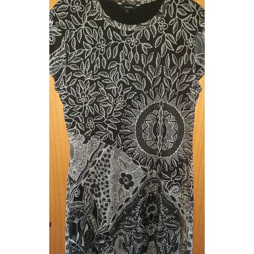 Robe Noir Et Blanche Desigual T L