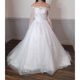 Robe De Mariee Princesse Avec Traine Manche Longue Dentelle Col Bateau Taille 40/42
