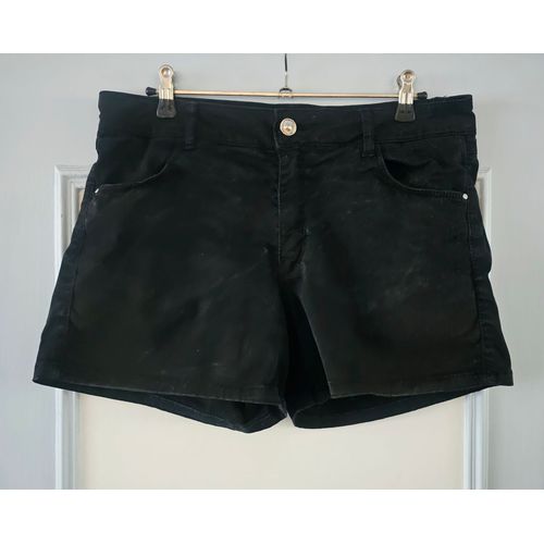 Short Stradivarius, Taille 36