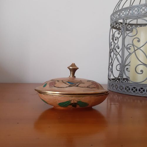 Boîte À Bijoux Ancienne En Laiton Massif Et Émaux