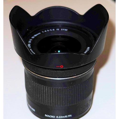 Objectif Canon EF-S - Fonction Zoom - 10 mm - 18 mm - f/4.5-5.6 IS STM -