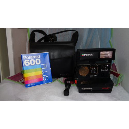 polaroid supercolor 670AF fonction ok + sac pola