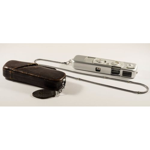 MINOX B - APPAREIL PHOTOGRAPHIQUE MINIATURE