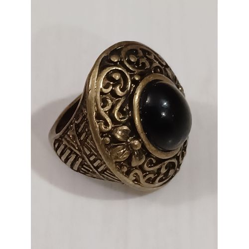 Bague Métal Doré,Pierre En Résine Noire, Taille 17,52 Mm