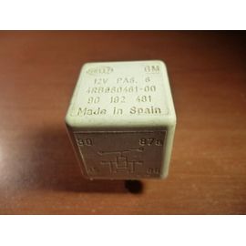 Relais Auto Opel Gm Multifonction Hella/12v/ /Ref 90192481